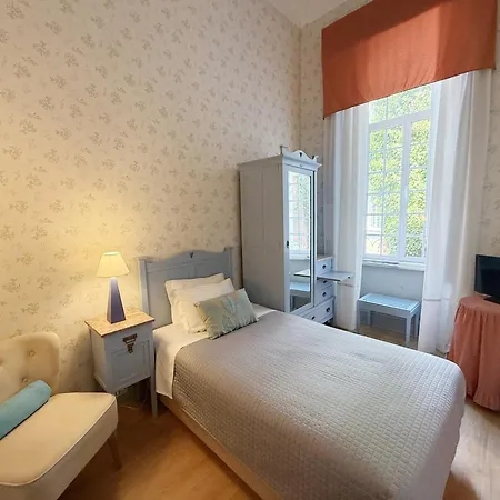 Do Parque, Boutique - 2* Курия